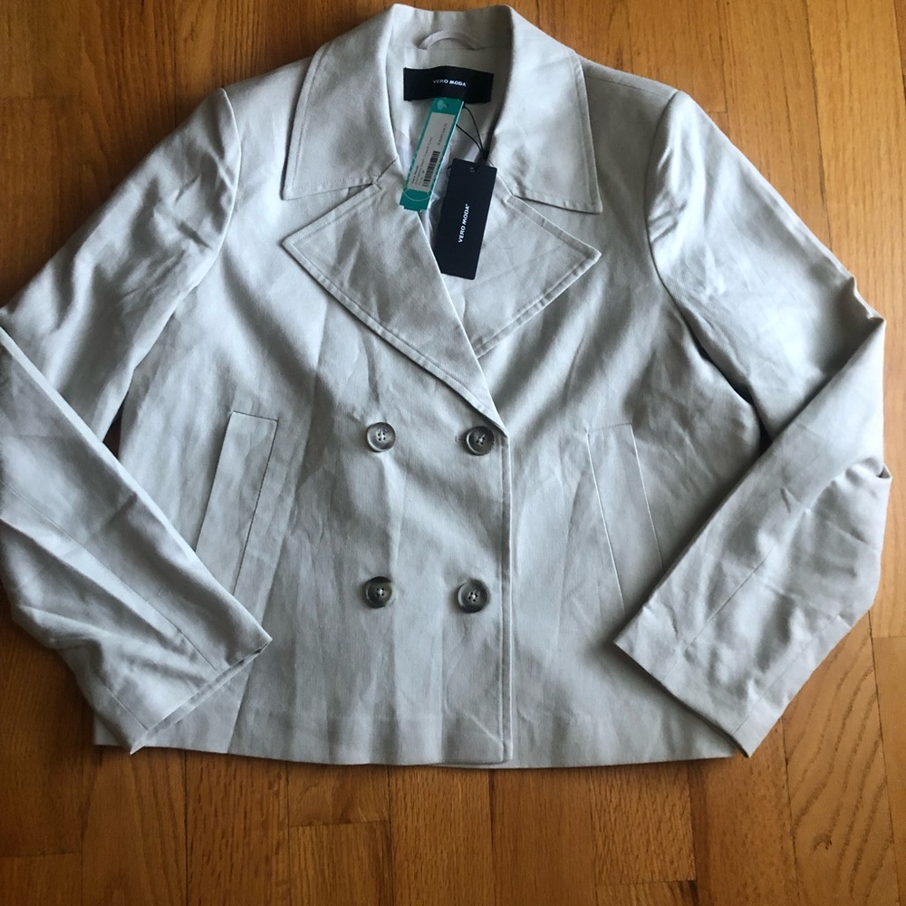 NWT Vero Moda Emmamia short trench coat - Picture 4 of 5